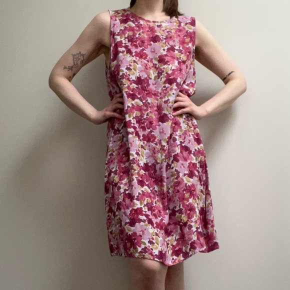 Vintage Cinnamon Girl Floral Dress - Picture 4 of 12